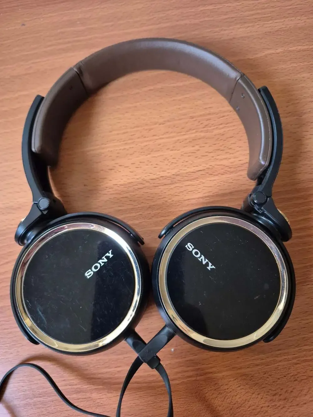 Sony MDR-XB600 Extra Bass Wired Headphones Brown/Black